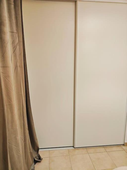 Appartement Des Carmes Nimes Luaran gambar