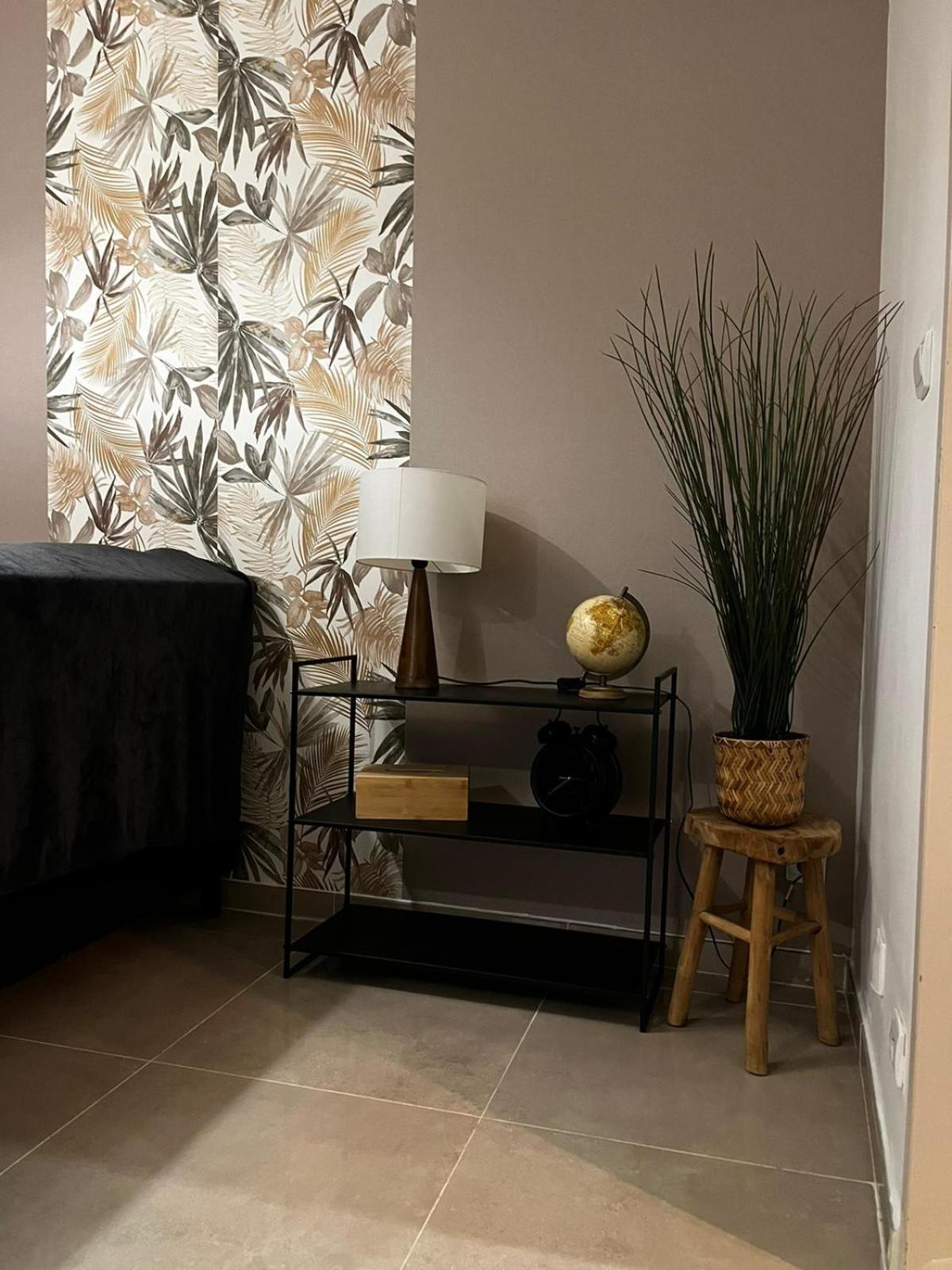 Appartement Des Carmes Nimes Luaran gambar